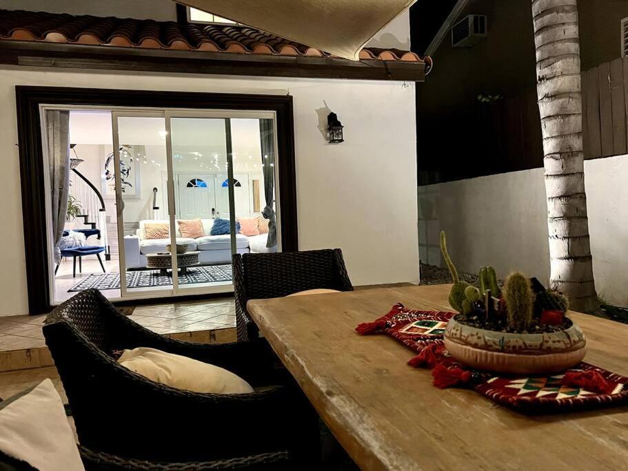 Stylish Mediterranean Villa, Pool, Jacuzzi, Hollywood & Malibu Bliss Los Angeles Kültér fotó