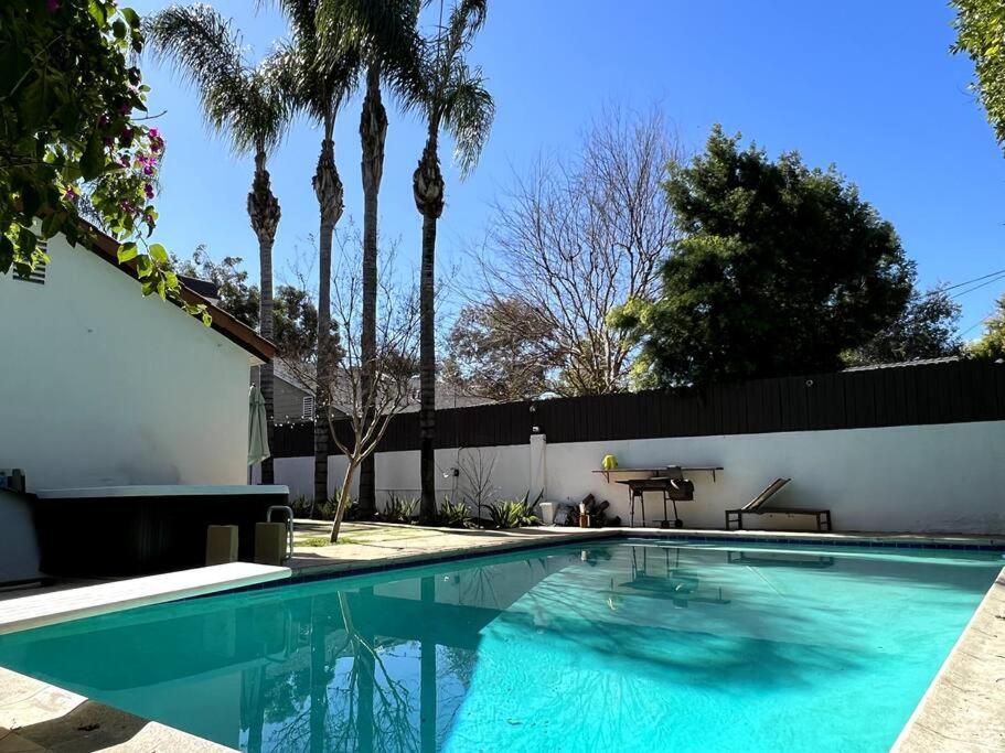 Stylish Mediterranean Villa, Pool, Jacuzzi, Hollywood & Malibu Bliss Los Angeles Kültér fotó